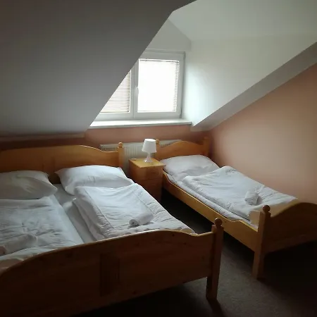 Motorest U Letiste Motel Bohuňovice