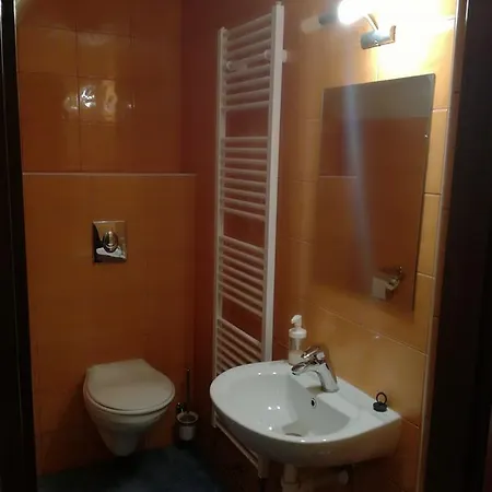 Motorest U Letiste Motel 2*